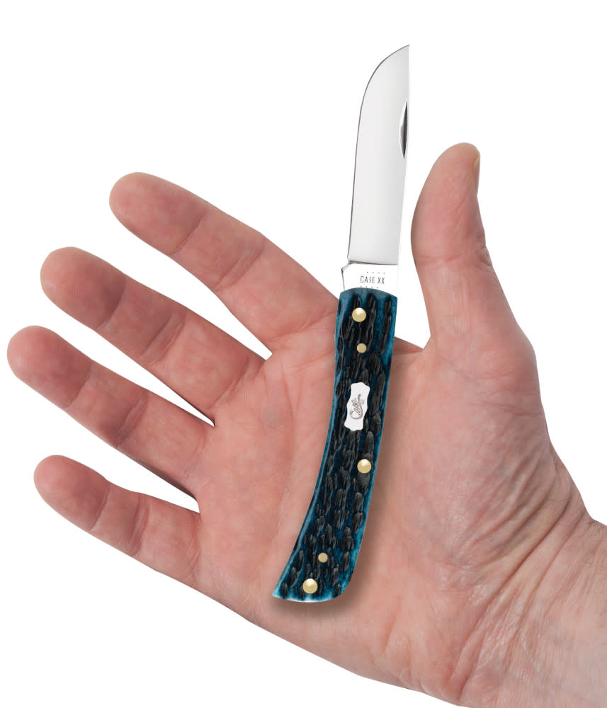 Pocket Worn® Peach Seed Jig Mediterranean Blue Bone Sod Buster® Jr Knife in Hand
