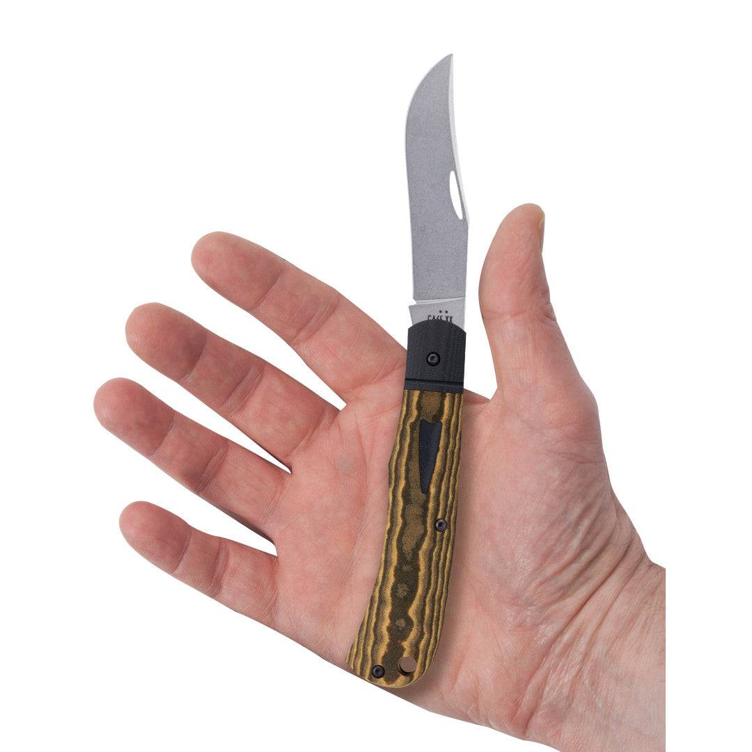 Crossroads™ Luna Richlite® w/Black G-10 XR Texas Trapper in Hand