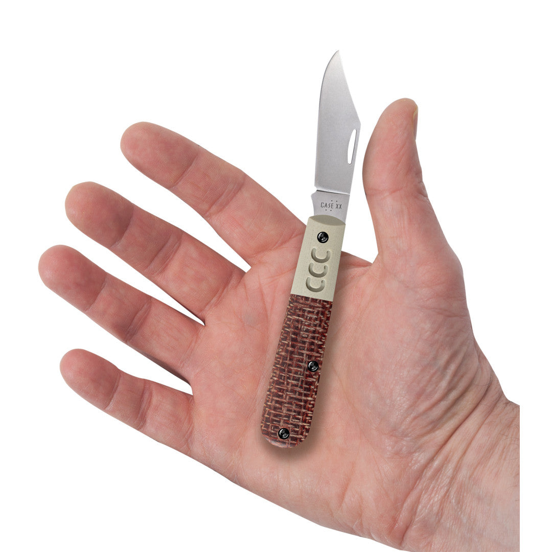 CCC® Crossroads™ Smooth Burgandy Burlap Laminate w/ Tan G-10 XR Barlow in hand