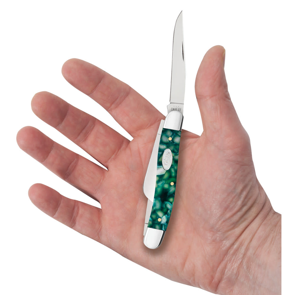 SparXX™ Smooth Green Kirinite® Medium Stockman Knife in Hand