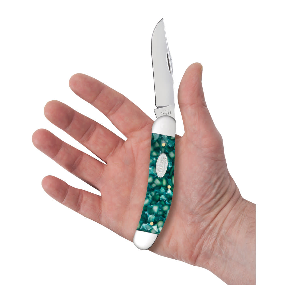 SparXX™ Smooth Green Kirinite® Sowbelly  Knife in Hand