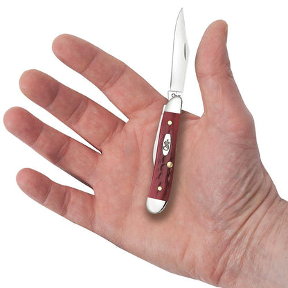 Pocket Worn® Old Red Bone Corn Cob Jig Peanut Knife in hand