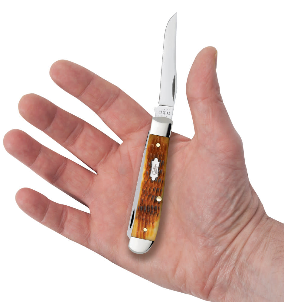 Rogers Corn Cob Jig Antique Bone Mini Trapper Knife in Hand