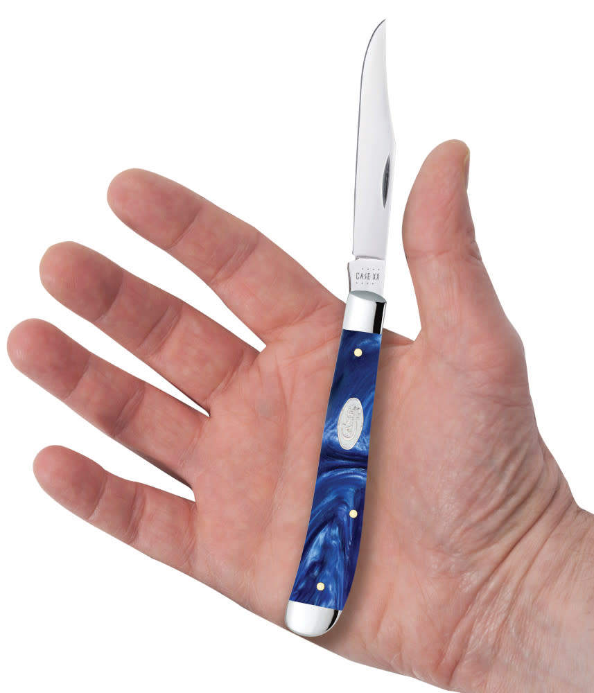 Smooth Blue Pearl Kirinite® Slimline Trapper Knife in Hand